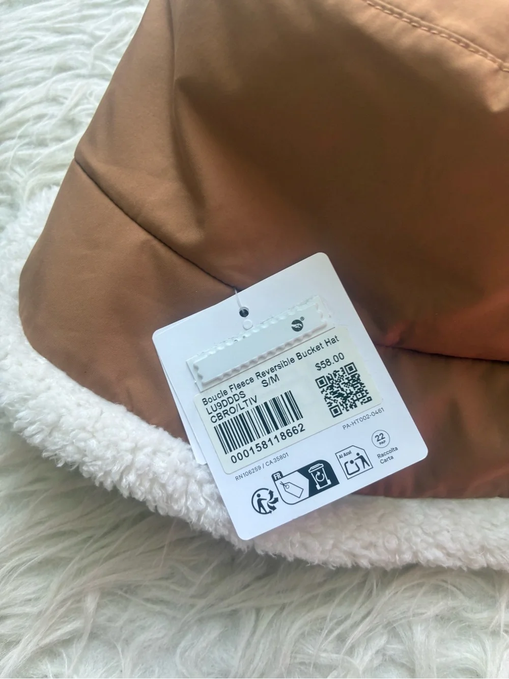 🌺NWT Lululemon reversible fleece bucket hat S/M🌺